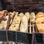 ル・グルニエ・ア・パン - フィッセル・アペロ