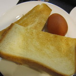 珈琲百貨店 - 2016/11　トーストとゆで玉子