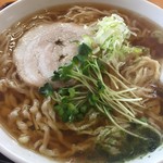 Jikasei Ramen Kikuya Shokudou - ラーメン大盛(麺かた)手打ち麺