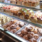 パティシエ エス コヤマ - 