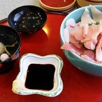 浜茶屋 - 2016/11/6
            海鮮丼 1200円