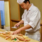 緒方 - 緒方氏の包丁さばき