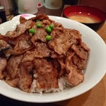 炭焼き豚丼 和とん - 