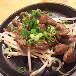 Nanzen - 砂ずり鉄板焼き 480円