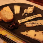ジュレ・ブランシュ - 好みで選んでもらえるチーズ盛り合せ