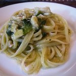 タヴェルナ　エッセ - エッセランチ（スズキと春菊の大根ソース）