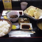 味処 きっ幸 - 若とり天ぷら昼定食 750円(2016.11.09)