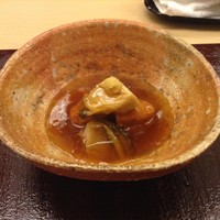 銀座 小十 - 鮑と蓮根餅の炊きもの