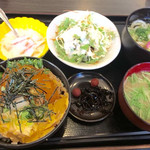 渥美の丼屋 まるみ - 