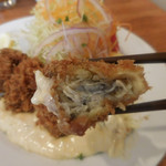三陸広田湾産カキフライ；中はこんな感じ