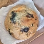 Diamond Head Market & Grill - ブルーベリースコーン