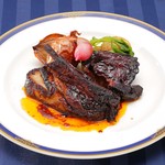 Bistro Lapin - 北海道産庵夢豚のBBQスペアリブ　￥3000