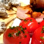 西麻布 豚組 - 突き出し(四人分)