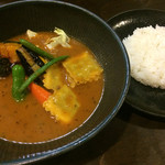 lavi - ラビオリto野菜カレー