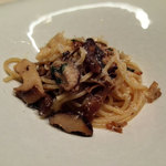 TACUBO - 椎茸・山芋・エリンギ・ハナビラタケのスパゲティ