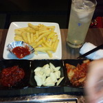 あちち - フライドポテトとサムギョプサルの調味料