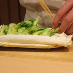 寿司つばさ - 胡瓜は丁寧に扱われていました
