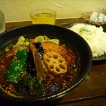 一文字カリー店 - 2010/11/26、アサリベーコンスープカリー（ライス大盛り、辛さ4）