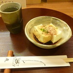 いろり庵 - 温やっこと黒龍(純吟) 2016.11月