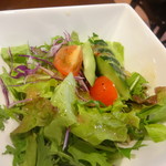 オット バル - 
      （第3回）ランチのサラダ