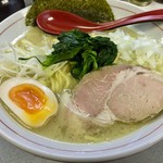 鶏白湯ラーメン塩