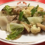 丸萬 - 炒肉片。なんかひと味違う。