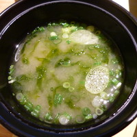 鹿児島華蓮 銀座店 - 麦味噌のお味噌汁