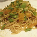 トラットリア スペランツァ エッセ - カラスミとカブのスパゲッティ