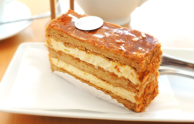 ケーキの頂点を争う美しさ エディブルフラワーが可憐 センス良く透明感のあるケーキたち By Shelah パティシエ ヒロ ヤマモト Patissier Hiro Yamamoto 篠崎 ケーキ 食べログ