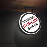 マンチズ バーガー シャック - 