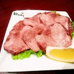 焼肉にくよし - 牛タン