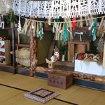 神楽宿 - 神聖な「神庭」。　ここで夜神楽を踊っているところを見たいな～。