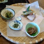 神楽宿 - 「蘇食物語 (1200円)」のざる盛りです