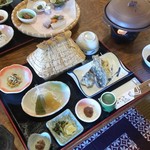 神楽宿 - 「高千穂花御膳 (2000円)」を上から