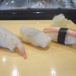 寿し処恵 - 生エビ、白身、カニ