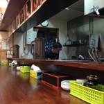 ラーメン神山 - H.28.11.5.昼 内観：カウンター席