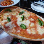 Ca de Vin - マルゲリータ　19ドル