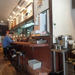 横浜家系ラーメン 匠_2