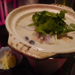 パクチービレッジ 新宿 - トム・カー・ガイ　ココナッツミルク＋唐辛子で煮た鶏肉のスープ(^^♪
