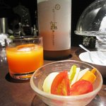 カフェ＆バー スパイス - 自家製ピクルス　300円