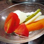 カフェ＆バー スパイス - 自家製ピクルス　300円