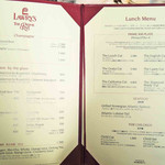 ロウリーズ・ザ・プライムリブ 大阪 - 今回ボキらが頂いたのはランチメニューのプライムリブプレート。
      ローストビーフのカットの仕方によってお値段が違います。