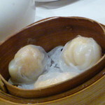 SHARK FIN INN - ホタテ餃子