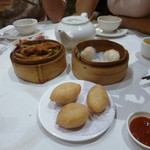 SHARK FIN INN - 初訪問は4人で