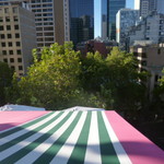 Madame Brussels - ルーフトップバーです、時間は19時過ぎてましたけど明るいですね〜