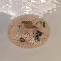 プレスキル - 色々な茸のジュ クリームの泡