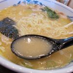 Ramen Higuma - スープ