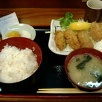 茶漬 鹿火矢 - 2009年度カキフライ定食700円