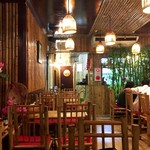 HANOI CORNER DINING BAR - 