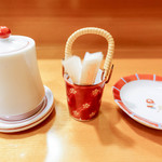 鮨 八や - 小物が可愛い